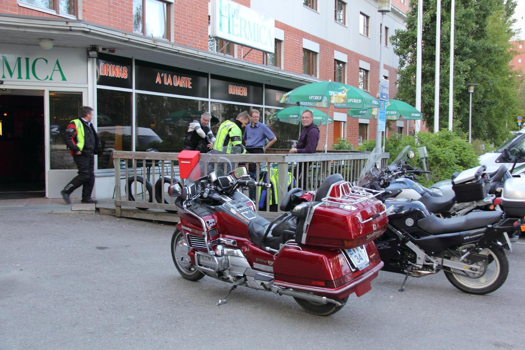 Hotel Hermica Tampere Exterior foto